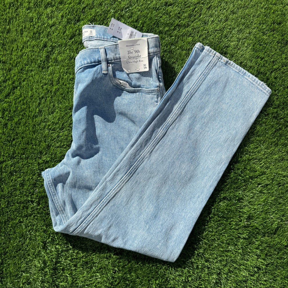 Abercrombie & Fitch The 90s Straight Ultra High Rise Jeans Womens 32 14R Blue